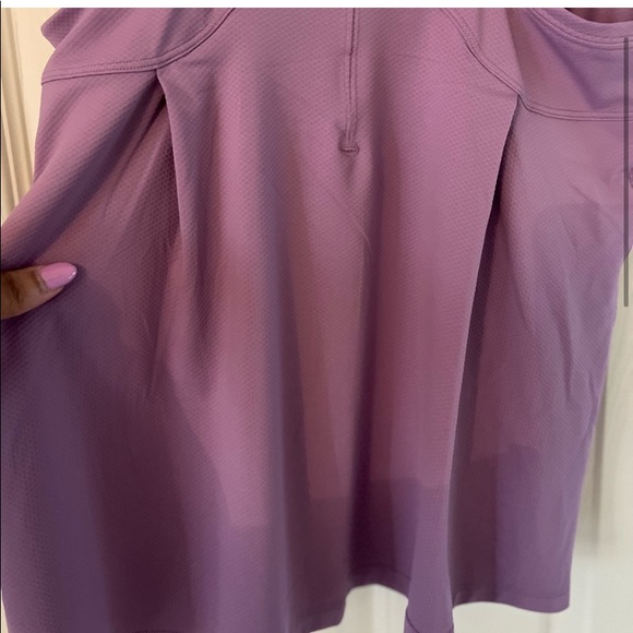 purple lulu lemon tank - Picture 4 of 4